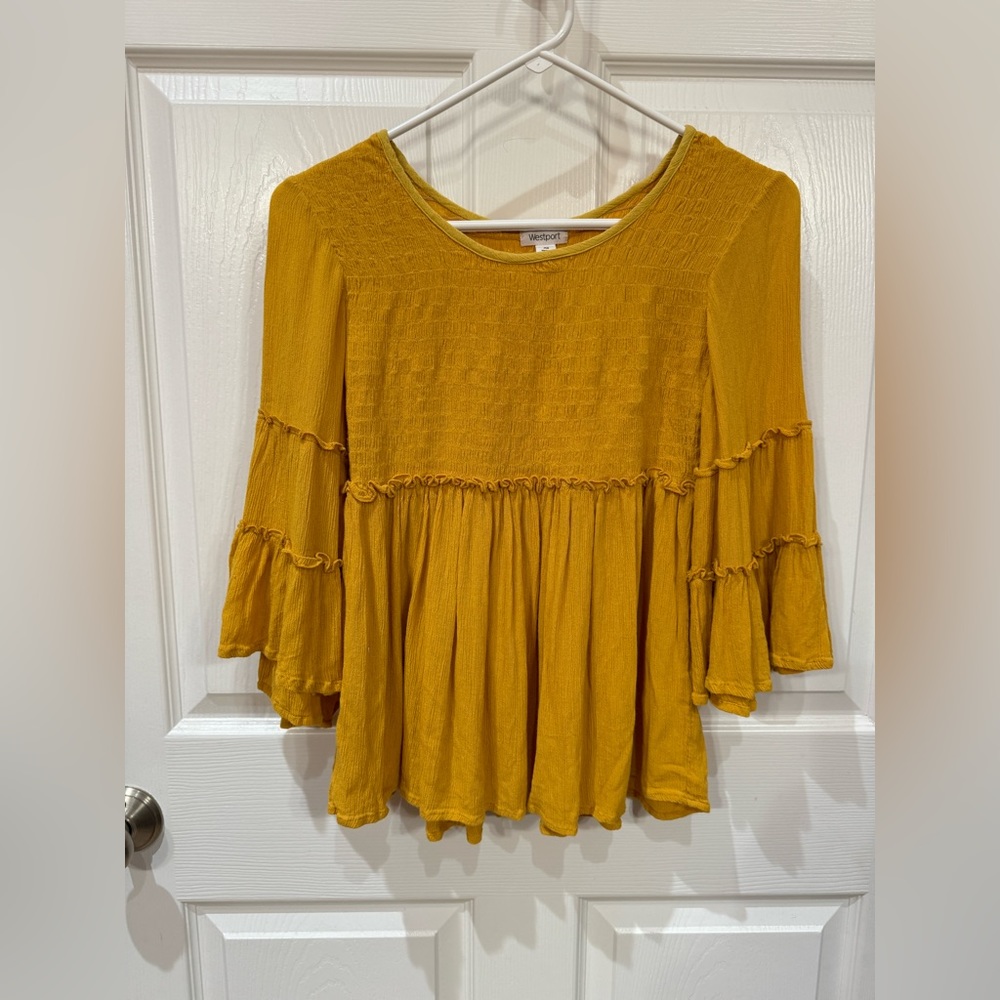 Westport size X’s yellow top